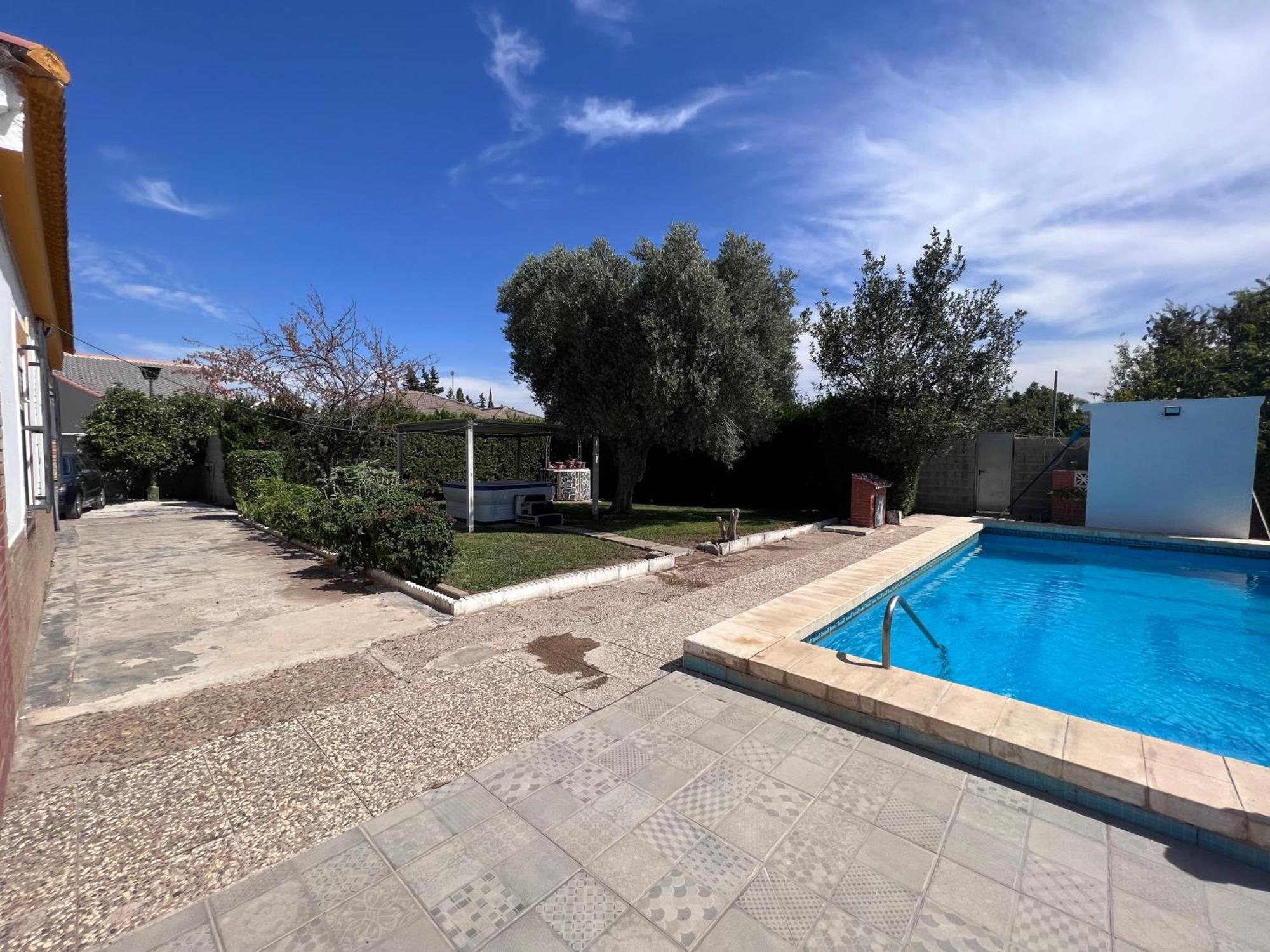 Chalet Piscina Jakuzzi Sevilla Hacienda de Tarazona Екстериор снимка